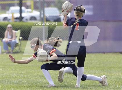 Thumbnail 2 in Mahomet-Seymour vs. Champaign Central (IHSA 3A Regional Final) photogallery.