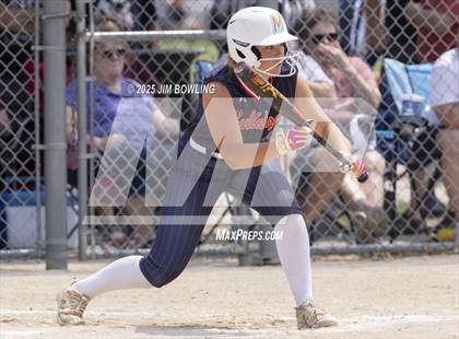 Thumbnail 2 in Mahomet-Seymour vs. Champaign Central (IHSA 3A Regional Final) photogallery.