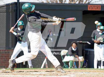 Thumbnail 1 in DeSoto vs. Naaman Forest photogallery.