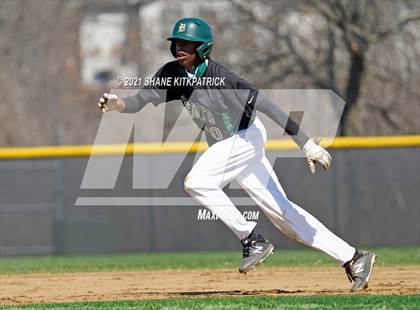 Thumbnail 3 in DeSoto vs. Naaman Forest photogallery.
