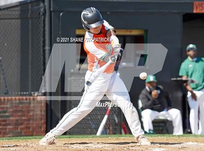 Thumbnail 1 in DeSoto vs. Naaman Forest photogallery.