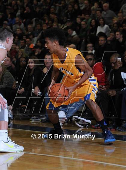 Thumbnail 2 in West Linn vs Jefferson (Les Schwab Invitational) photogallery.
