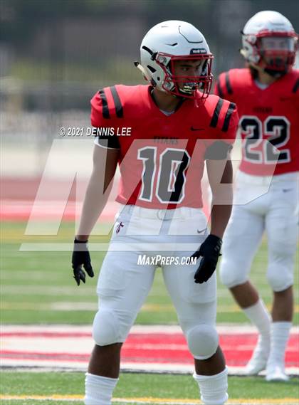 Thumbnail 2 in Antelope vs. Rio Americano photogallery.