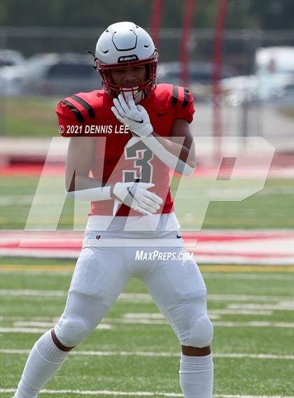 Thumbnail 3 in Antelope vs. Rio Americano photogallery.