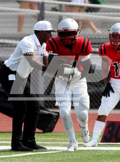 Thumbnail 3 in Antelope vs. Rio Americano photogallery.