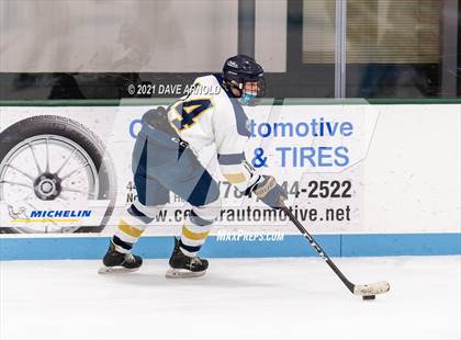 Thumbnail 2 in Walpole @ Needham photogallery.