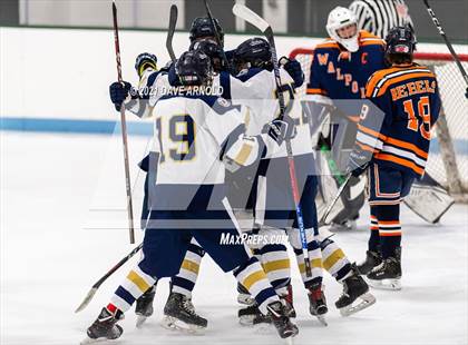Thumbnail 3 in Walpole @ Needham photogallery.