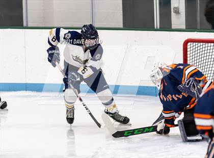 Thumbnail 2 in Walpole @ Needham photogallery.