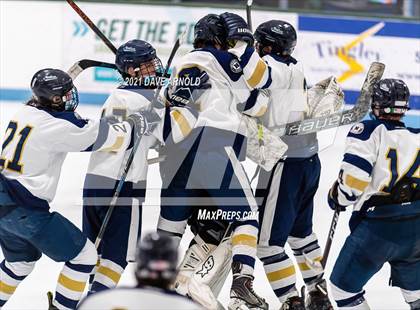 Thumbnail 2 in Walpole @ Needham photogallery.