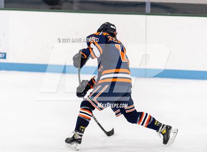 Thumbnail 1 in Walpole @ Needham photogallery.