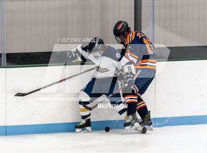 Thumbnail 2 in Walpole @ Needham photogallery.