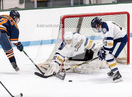 Thumbnail 1 in Walpole @ Needham photogallery.