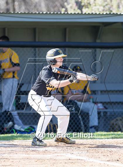 Thumbnail 3 in Keystone @ Venango Catholic photogallery.