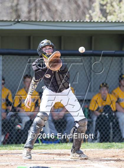 Thumbnail 1 in Keystone @ Venango Catholic photogallery.