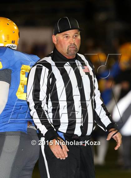 Thumbnail 2 in Oceanside vs. La Mirada (CIF SoCal Regional 3-AA Division Final) photogallery.