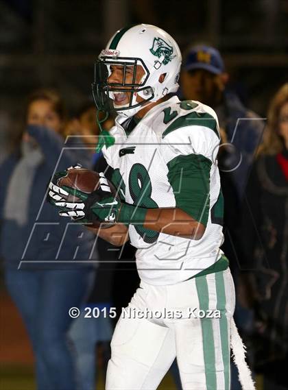 Thumbnail 3 in Oceanside vs. La Mirada (CIF SoCal Regional 3-AA Division Final) photogallery.