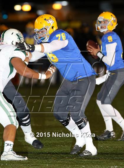 Thumbnail 1 in Oceanside vs. La Mirada (CIF SoCal Regional 3-AA Division Final) photogallery.