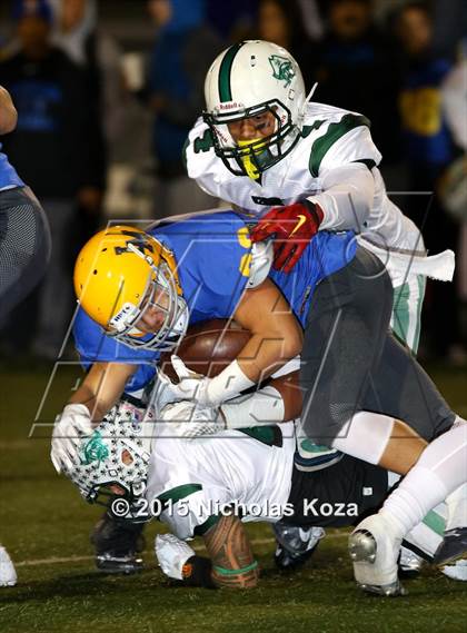Thumbnail 3 in Oceanside vs. La Mirada (CIF SoCal Regional 3-AA Division Final) photogallery.