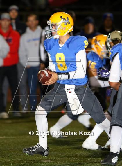 Thumbnail 3 in Oceanside vs. La Mirada (CIF SoCal Regional 3-AA Division Final) photogallery.
