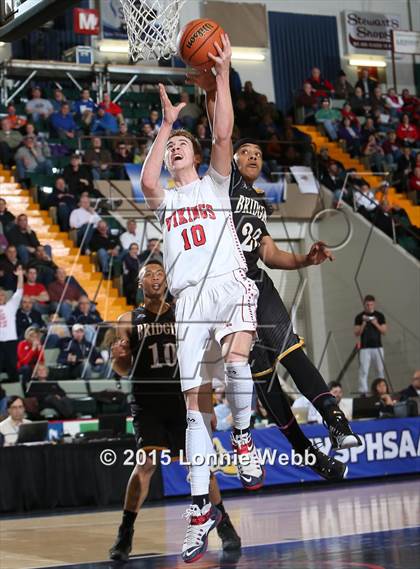 Thumbnail 1 in Bridgehampton vs Moriah (NYSPHSAA Class D Semifinal) photogallery.