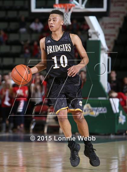 Thumbnail 1 in Bridgehampton vs Moriah (NYSPHSAA Class D Semifinal) photogallery.