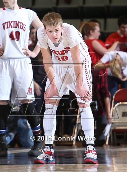 Thumbnail 3 in Bridgehampton vs Moriah (NYSPHSAA Class D Semifinal) photogallery.