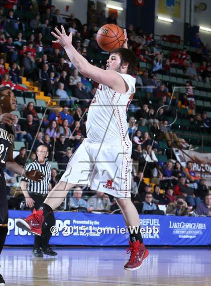 Thumbnail 3 in Bridgehampton vs Moriah (NYSPHSAA Class D Semifinal) photogallery.