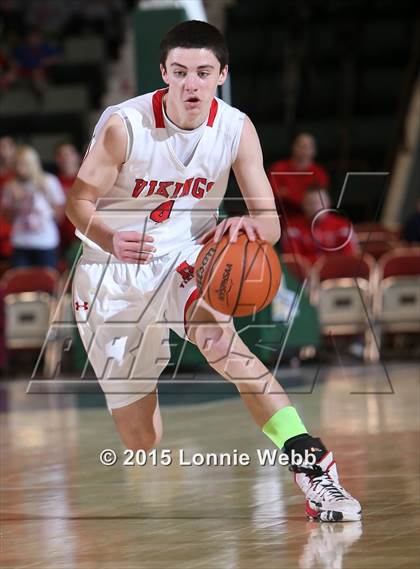 Thumbnail 2 in Bridgehampton vs Moriah (NYSPHSAA Class D Semifinal) photogallery.