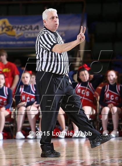 Thumbnail 2 in Bridgehampton vs Moriah (NYSPHSAA Class D Semifinal) photogallery.