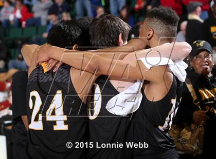 Thumbnail 1 in Bridgehampton vs Moriah (NYSPHSAA Class D Semifinal) photogallery.