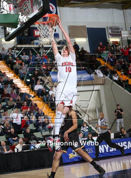 Thumbnail 3 in Bridgehampton vs Moriah (NYSPHSAA Class D Semifinal) photogallery.