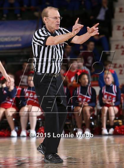 Thumbnail 1 in Bridgehampton vs Moriah (NYSPHSAA Class D Semifinal) photogallery.