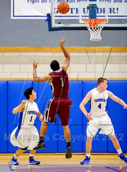 Thumbnail 1 in Rocklin vs. Weston Ranch (Rocklin Holiday Classic) photogallery.