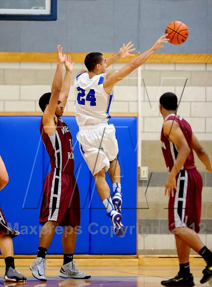 Thumbnail 1 in Rocklin vs. Weston Ranch (Rocklin Holiday Classic) photogallery.