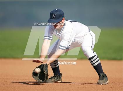 Thumbnail 2 in Del Campo @ Vista del Lago photogallery.