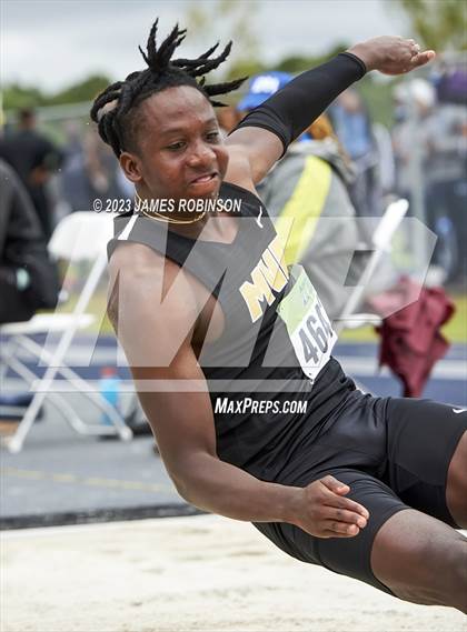 Thumbnail 2 in Bob Hayes Invitational (Long Jump) photogallery.