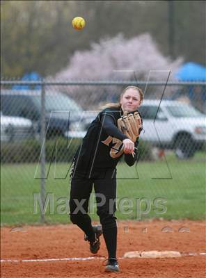 Thumbnail 2 in Mt. Juliet vs Brentwood photogallery.