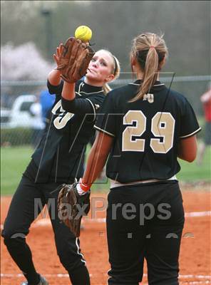 Thumbnail 1 in Mt. Juliet vs Brentwood photogallery.