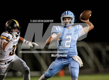 Thumbnail 3 in Upper Arlington @ Olentangy Berlin photogallery.