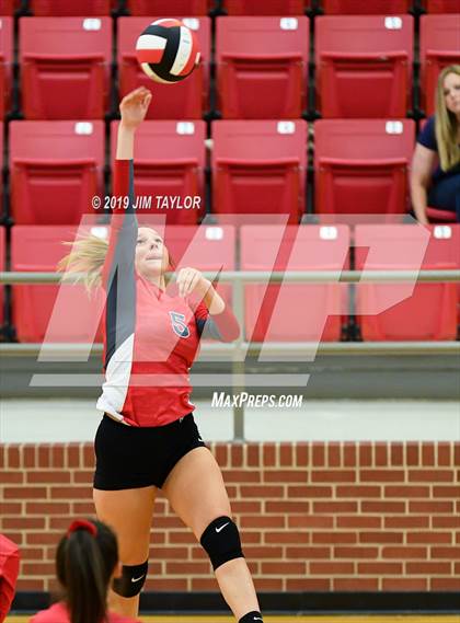 Thumbnail 2 in Saginaw @ Mineral Wells photogallery.