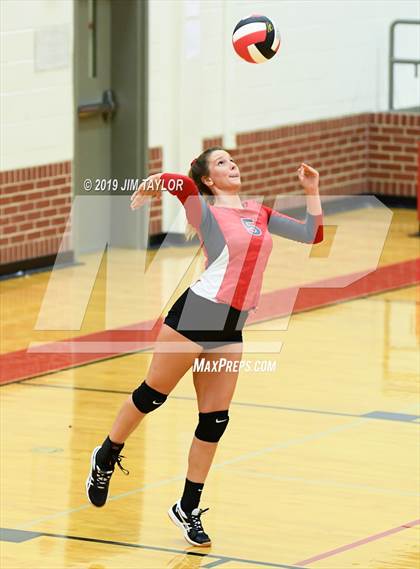 Thumbnail 3 in Saginaw @ Mineral Wells photogallery.