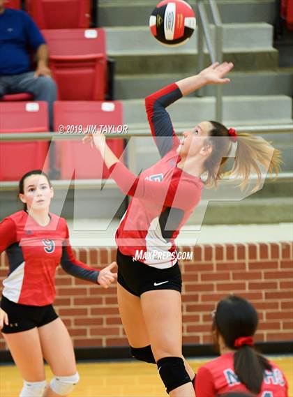 Thumbnail 1 in Saginaw @ Mineral Wells photogallery.