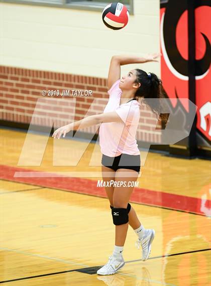 Thumbnail 1 in Saginaw @ Mineral Wells photogallery.
