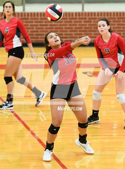 Thumbnail 2 in Saginaw @ Mineral Wells photogallery.