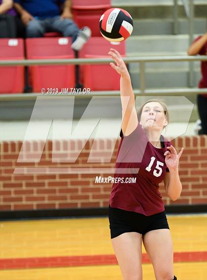 Thumbnail 3 in Saginaw @ Mineral Wells photogallery.