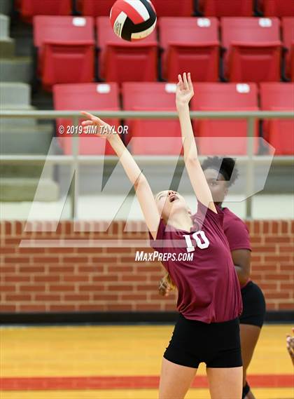 Thumbnail 1 in Saginaw @ Mineral Wells photogallery.