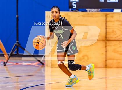Thumbnail 1 in Riverdale Baptist vs Woodgrove (The St. James MLK Classic) photogallery.