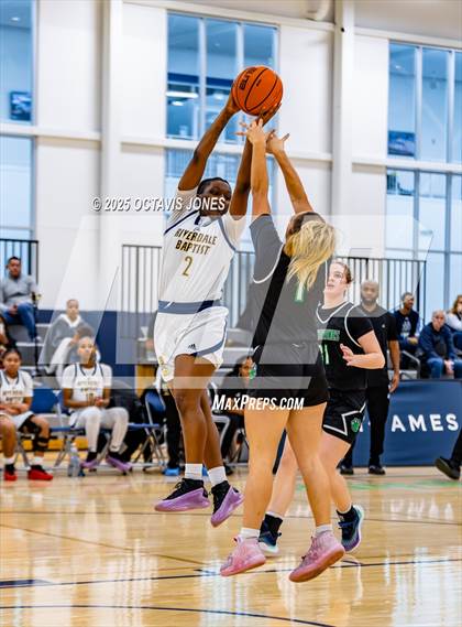 Thumbnail 3 in Riverdale Baptist vs Woodgrove (The St. James MLK Classic) photogallery.