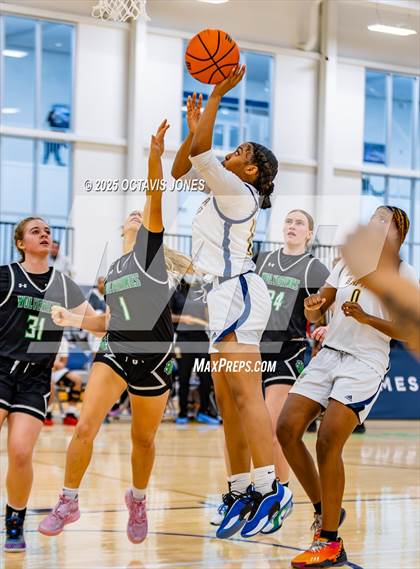 Thumbnail 1 in Riverdale Baptist vs Woodgrove (The St. James MLK Classic) photogallery.