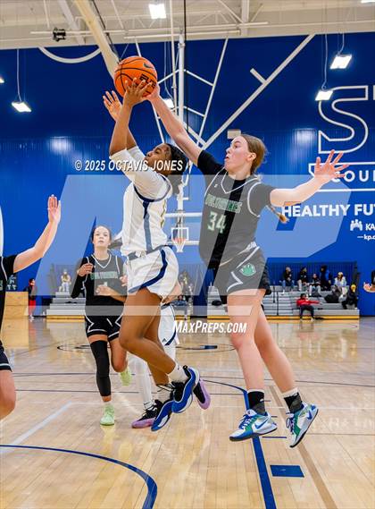 Thumbnail 3 in Riverdale Baptist vs Woodgrove (The St. James MLK Classic) photogallery.